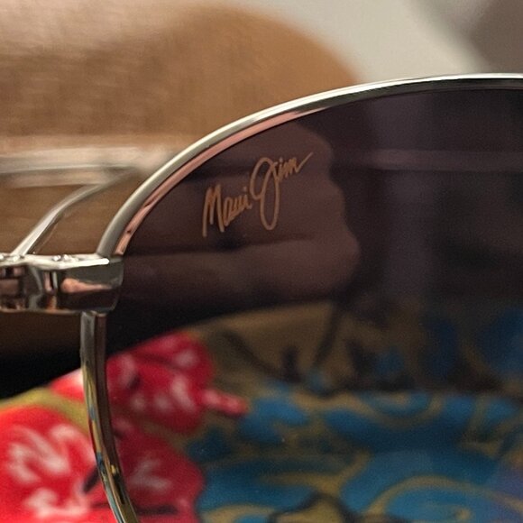 Maui Jim women's Baby Beach MJ245-17 aviator sunglasses in titanium - Picture 3 of 6